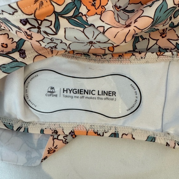 CUPSHE Women's One Piece Swimsuit Bathing  Scoop Neck Wide Straps Pull On XS - Picture 8 of 11